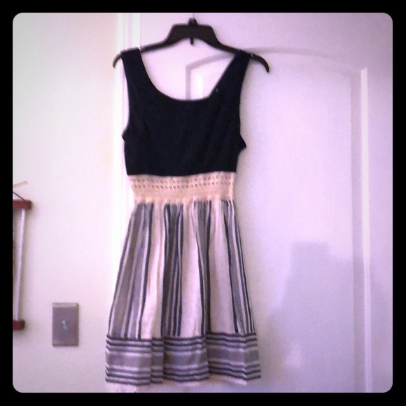Summer dress - Picture 1 of 1
